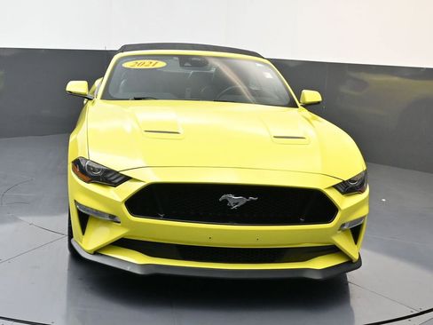 Used 2021 Ford Mustang Premium w/ Equipment Group 201A image 8