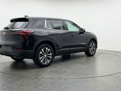 Used 2025 Chevrolet Equinox LT image 9