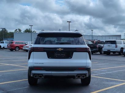 New 2026 Chevrolet Traverse LT w/ LPO, Floor Liner Package