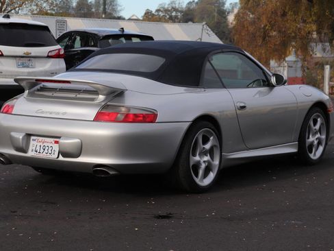 Used 2003 Porsche 911 Carrera 4 image 19