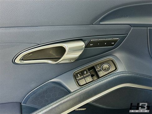 Used 2014 Porsche 911 Carrera image 14