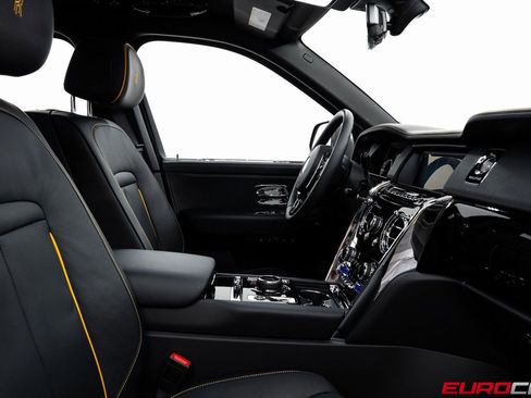 Used 2024 Rolls-Royce Cullinan image 36