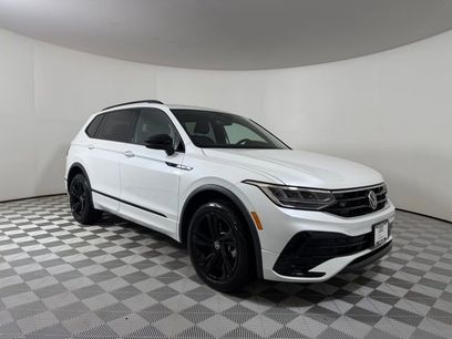 Used 2023 Volkswagen Tiguan SE R-Line