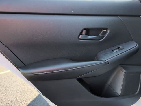 Used 2024 Nissan Sentra S FWD image 34