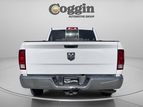 Used 2017 RAM 1500 Tradesman w/ Chrome Appearance Group image 4