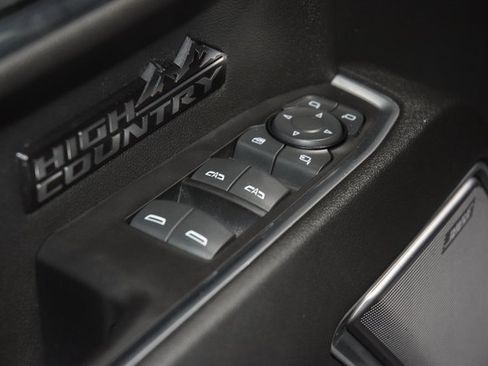 Used 2023 Chevrolet Silverado 1500 High Country w/ High Country Premium Package image 51