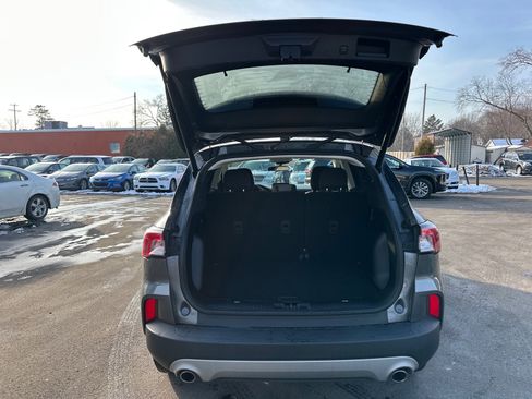 Used 2022 Ford Escape SE w/ Convenience Package AWD/4WD image 11