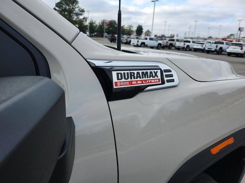 New 2026 GMC Sierra 3500 Pro image 7