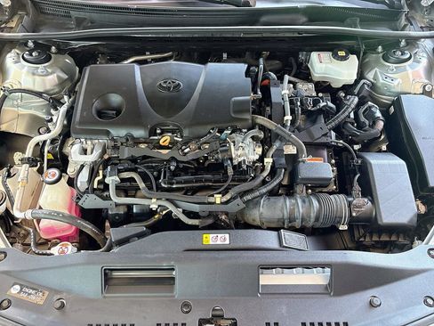 Used 2022 Toyota Camry LE FWD image 28