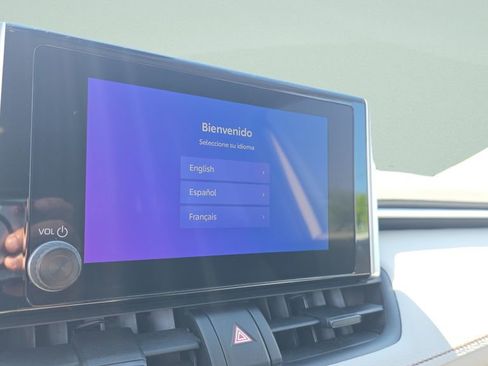 Used 2023 Toyota RAV4 XLE image 21