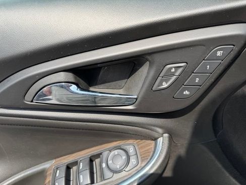 Certified 2024 Chevrolet Malibu LT FWD image 17