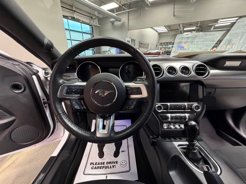 Used 2021 Ford Mustang GT w/ GT Performance Package RWD image 9