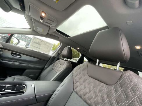 New 2026 Nissan Murano Platinum w/ Cargo Package image 16