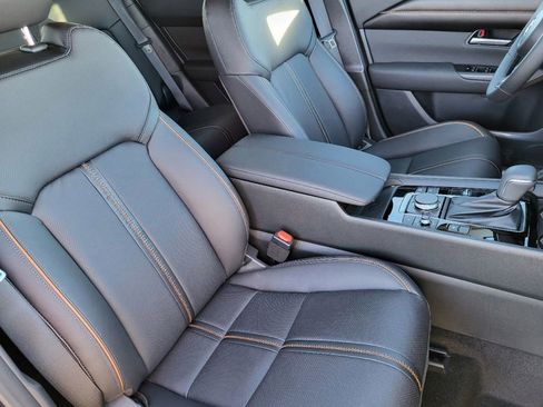 Used 2025 MAZDA CX-50 AWD 2.5 Hybrid w/ Weather Package image 18