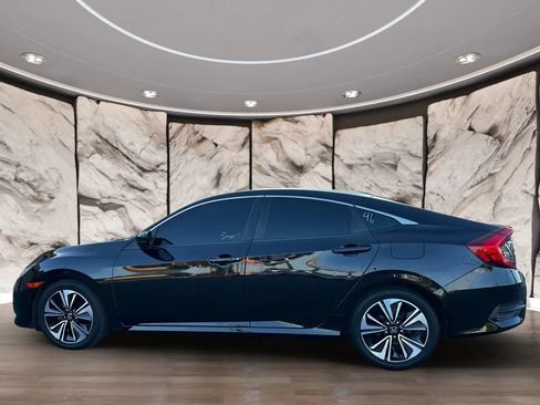 Used 2018 Honda Civic EX-T image 5