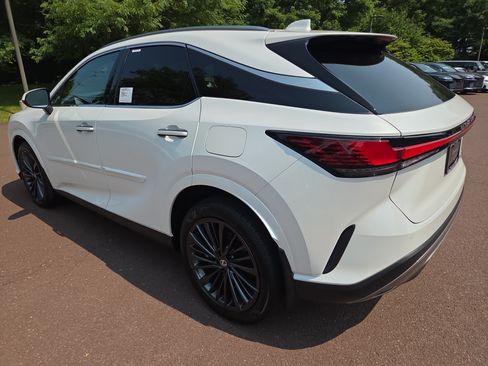 New 2026 Lexus RX 350 Premium w/ Convenience Package AWD/4WD image 4