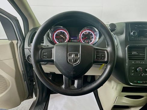 Used 2014 Dodge Grand Caravan SE w/ Quick Order Package 29E SE image 12