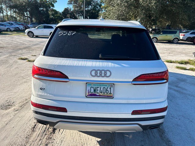 Used 2025 Audi Q7 3.0T Premium Plus AWD/4WD image 17