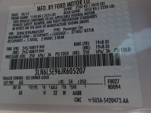 Used 2018 Lincoln MKZ Reserve FWD image 19