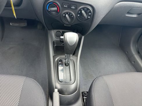 Used 2008 Kia Rio LX FWD image 11