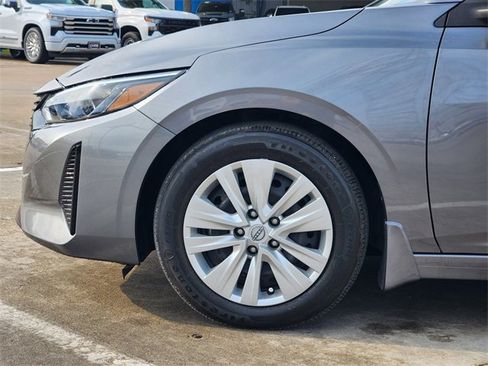 Used 2024 Nissan Sentra S image 8