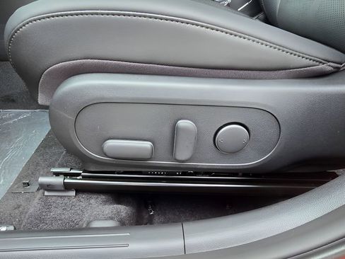 New 2026 Hyundai Kona SEL Premium image 16