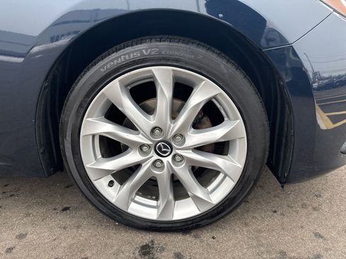 Used 2014 MAZDA MAZDA3 s Grand Touring image 5