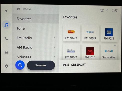Used 2025 Toyota Corolla LE image 27