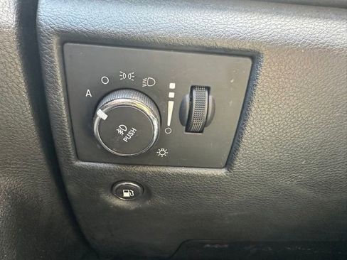 Used 2016 Jeep Grand Cherokee Limited 75th Anniversary AWD/4WD image 15