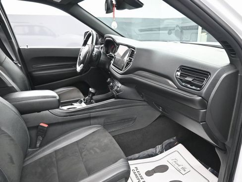 Used 2022 Dodge Durango GT image 37