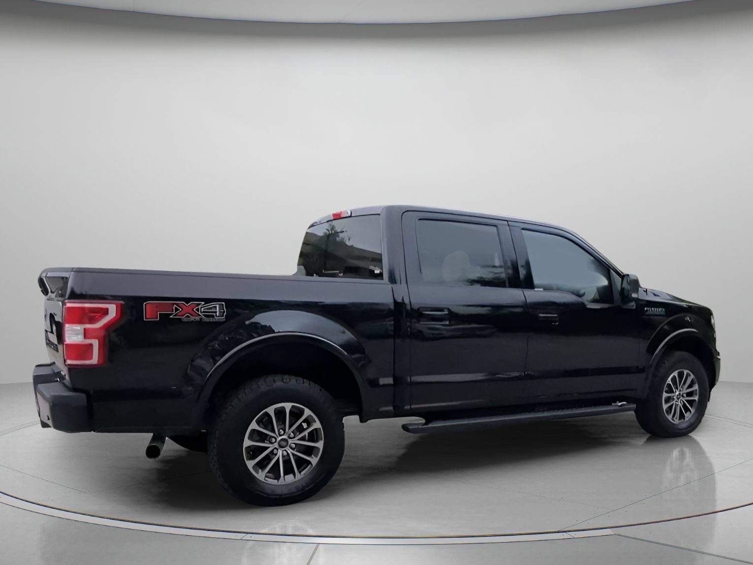 Certified 2020 Ford F150 XLT w/ Equipment Group 302A Luxury AWD/4WD image 28