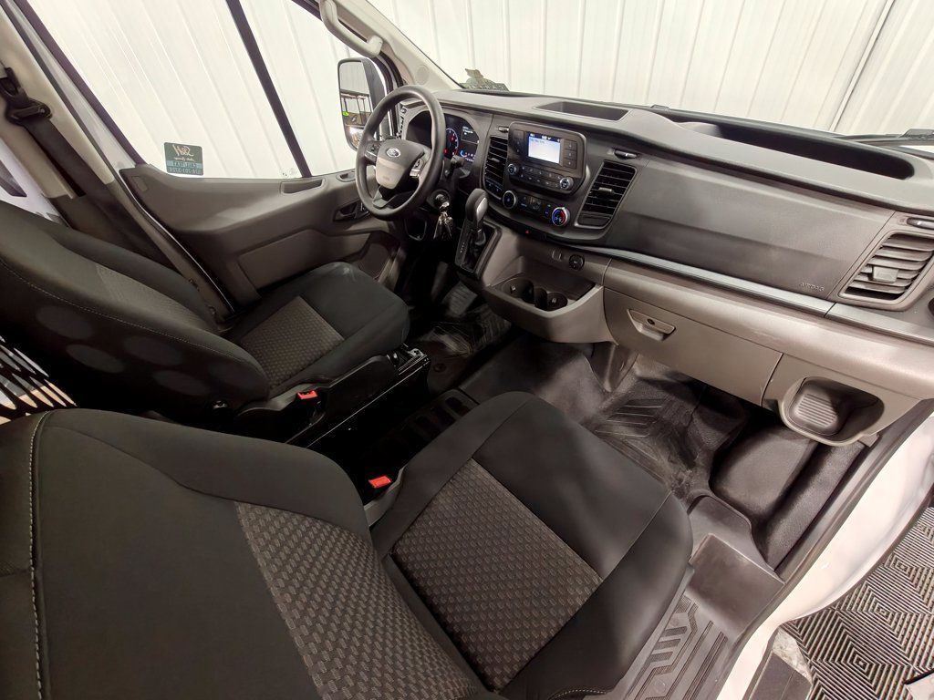 Used 2025 Ford Transit 250 Low Roof w/ Exterior Upgrade Package RWD image 24