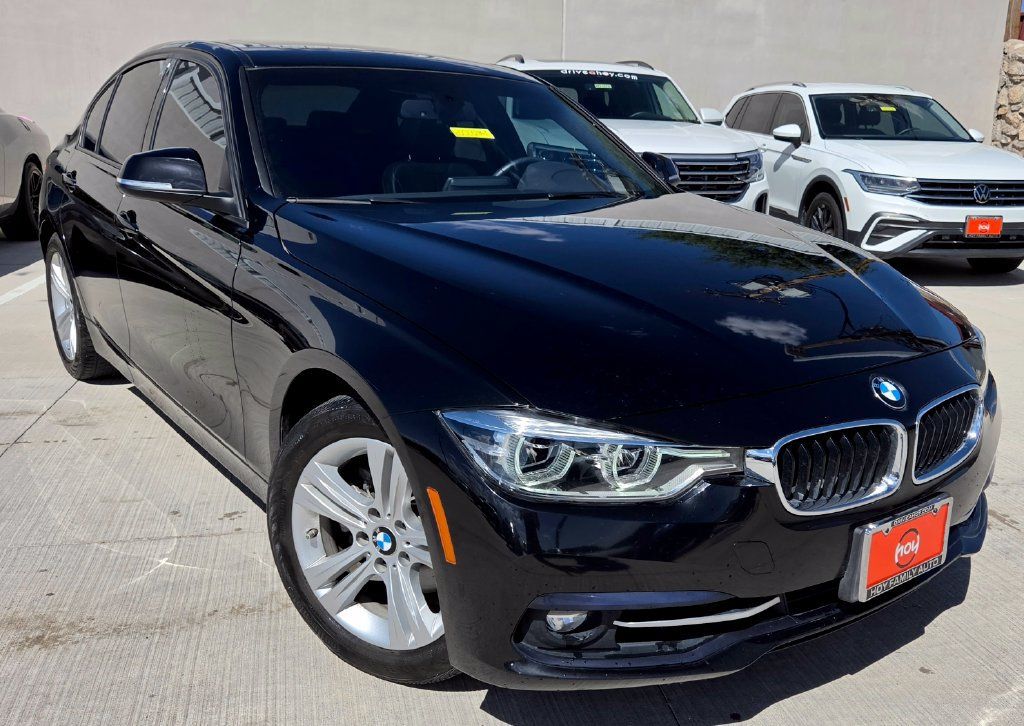 Used 2016 BMW 328i Sedan RWD image 1