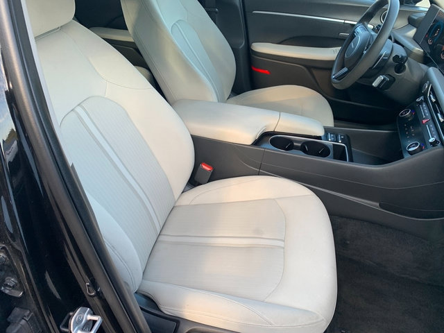 Used 2025 Hyundai Sonata SEL FWD image 10