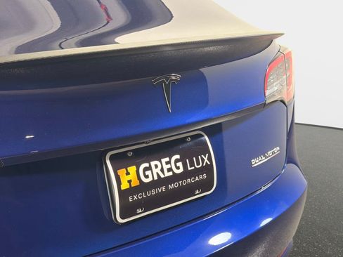 Used 2023 Tesla Model 3 Performance AWD/4WD image 9