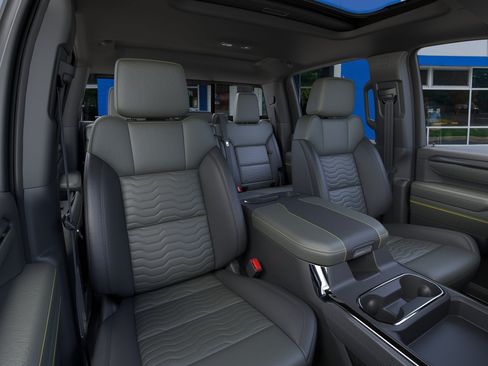 New 2026 Chevrolet Silverado 2500 ZR2 w/ LPO, Dark Essentials Package AWD/4WD image 40