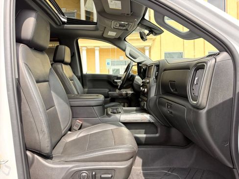 Used 2019 Chevrolet Silverado 1500 LTZ w/ LTZ Plus Package AWD/4WD image 28