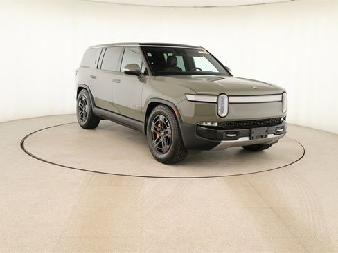 Used 2022 Rivian R1S Launch Edition image 10