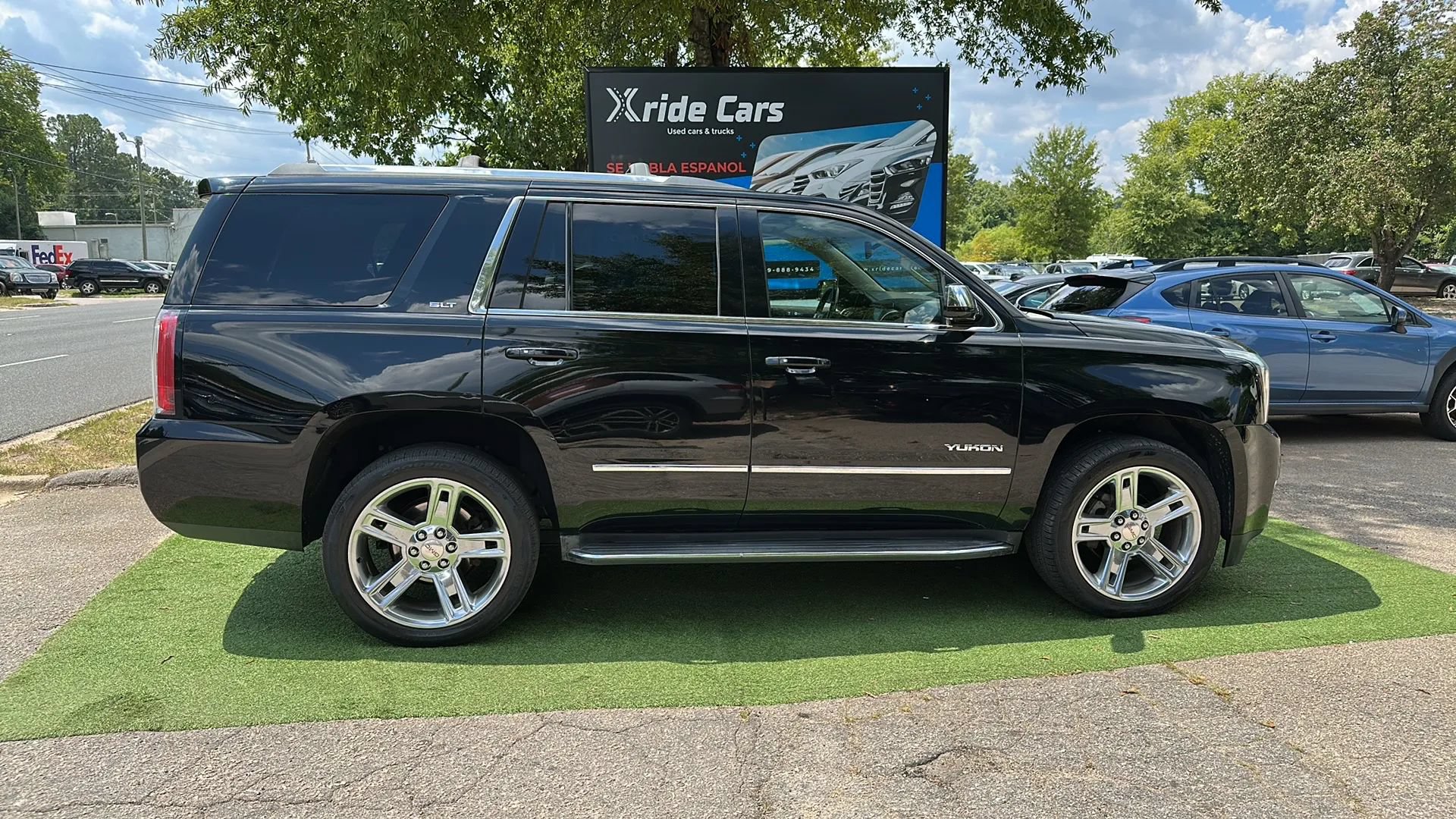 Used 2018 GMC Yukon SLT w/ Open Road Package AWD/4WD image 7