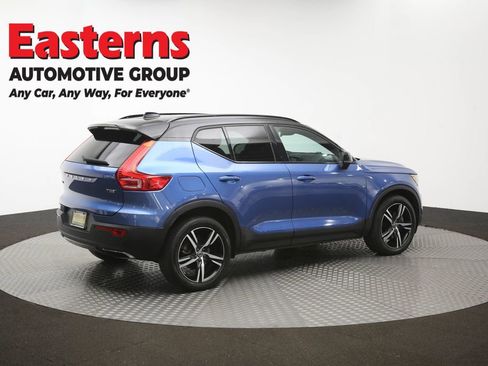 Used 2020 Volvo XC40 T5 R-Design AWD/4WD image 42