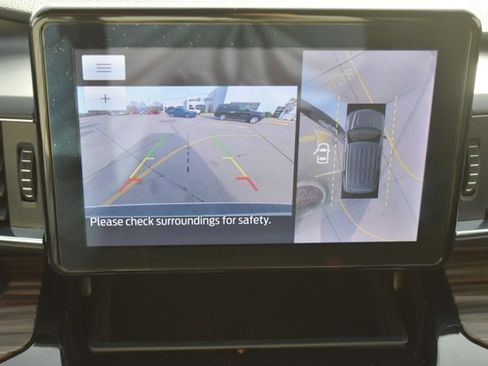 Used 2023 Ford Explorer Limited image 24