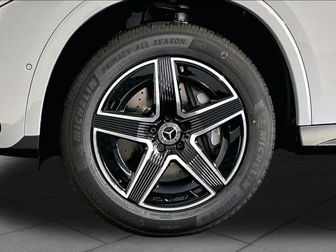 New 2027 Mercedes-Benz GLC 300 4MATIC image 17