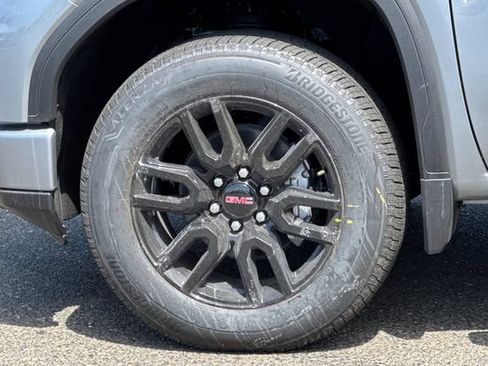 New 2026 GMC Sierra 1500 Elevation w/ Elevation Premium Package AWD/4WD image 32