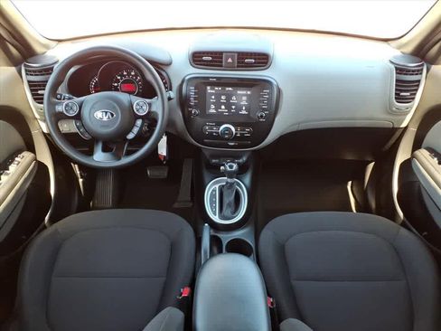 Used 2019 Kia Soul w/ Convenience Package image 10