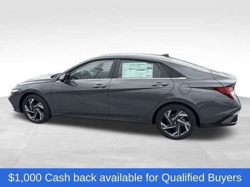 New 2026 Hyundai Elantra Limited FWD image 2