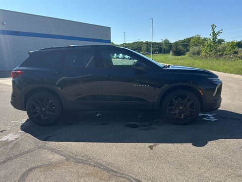 Used 2024 Chevrolet Blazer LT w/ Convenience Package AWD/4WD image 6