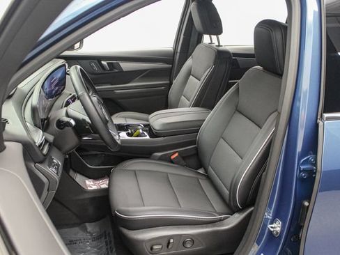 Certified 2026 Buick Enclave Preferred w/ Power Package AWD/4WD image 19