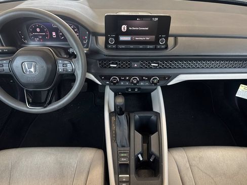 Used 2023 Honda Accord EX image 9