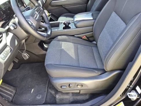 Used 2025 GMC Acadia Elevation w/ Super Cruise Package FWD image 6