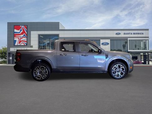 Used 2026 Ford Maverick Lariat AWD/4WD image 25